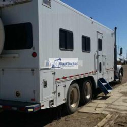 For Sale: 2007 Kenworth T800 Frac Data Van Wired for a mobile office with 2 Air Conditioners