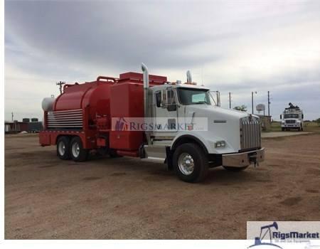 2013 HOT OIL TRUCK UNIT