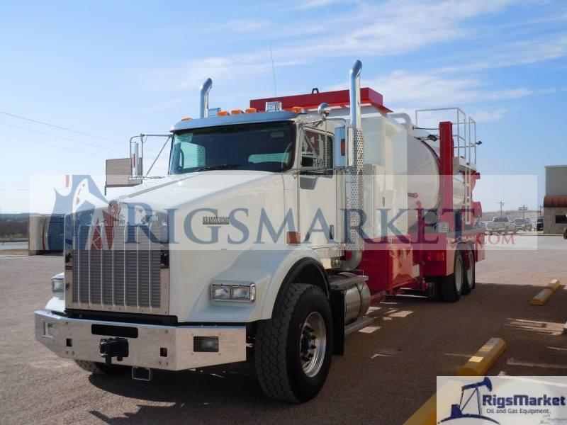 2013 HOT OIL TRUCK UNIT