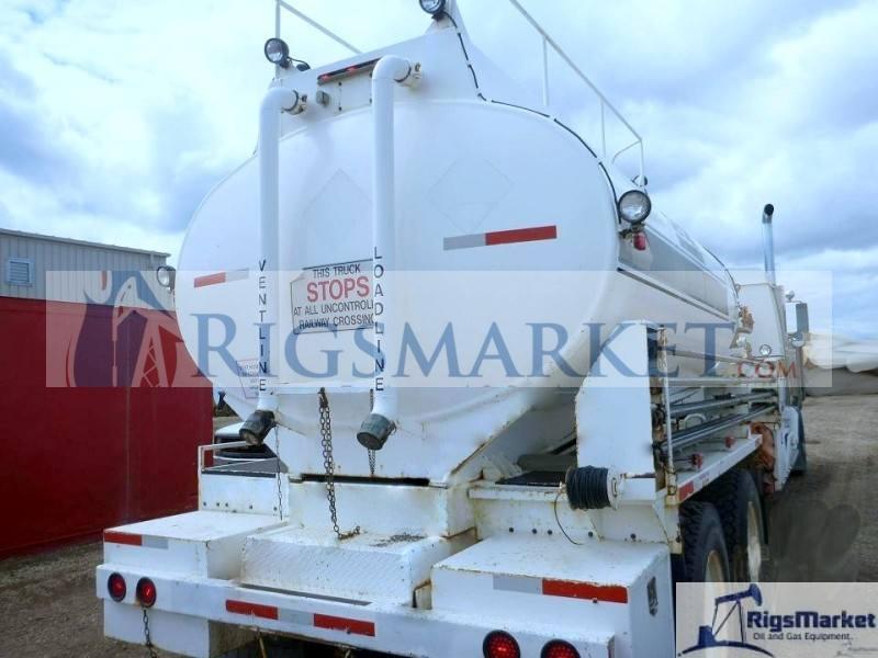 USED HOT OILER ON A 2003 WESTERN STAR TRUCK