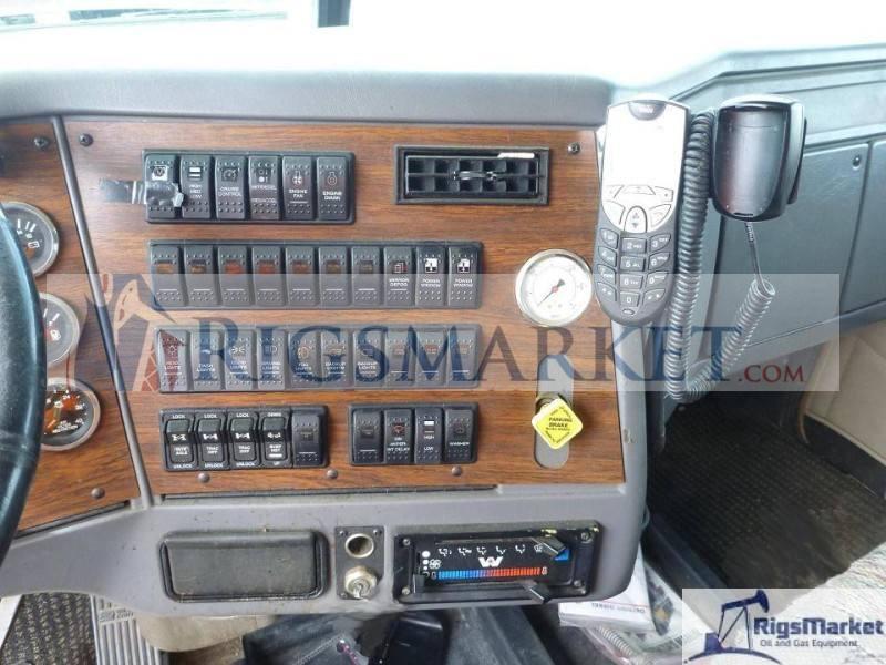 USED HOT OILER ON A 2003 WESTERN STAR TRUCK