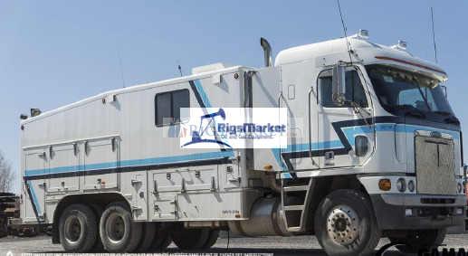 FREIGHTLINER WIRELINE UNIT
