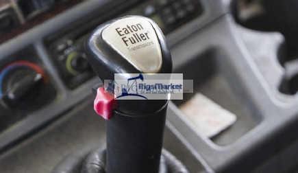 FREIGHTLINER WIRELINE UNIT