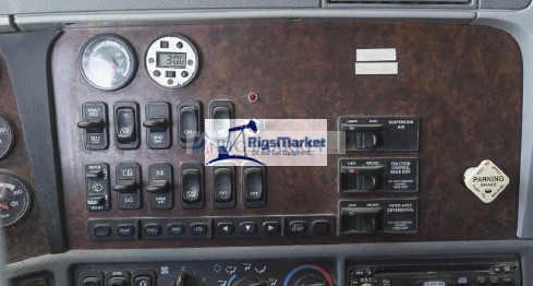FREIGHTLINER WIRELINE UNIT