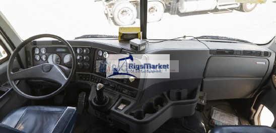 FREIGHTLINER WIRELINE UNIT