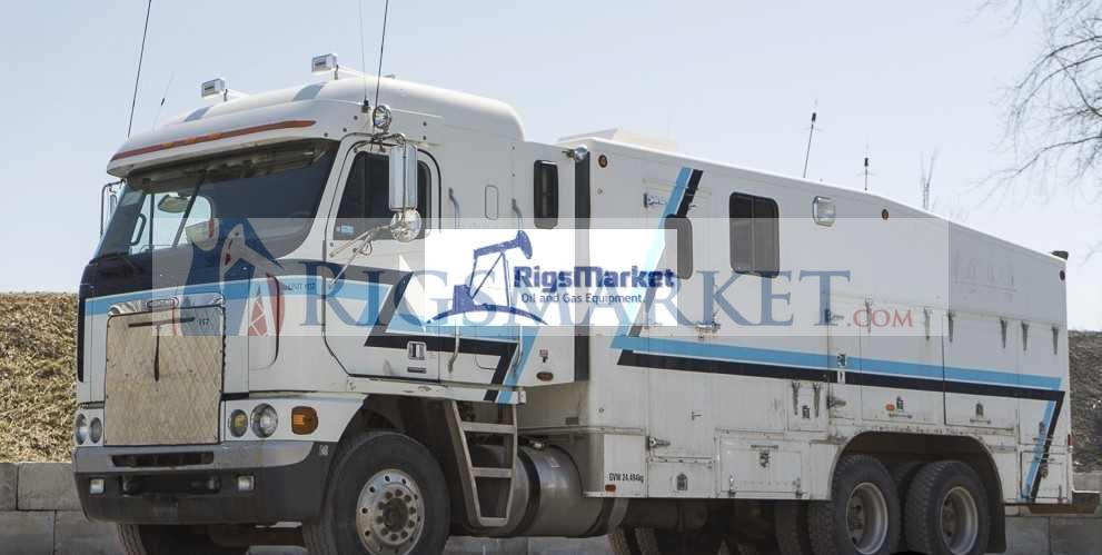 FREIGHTLINER WIRELINE UNIT