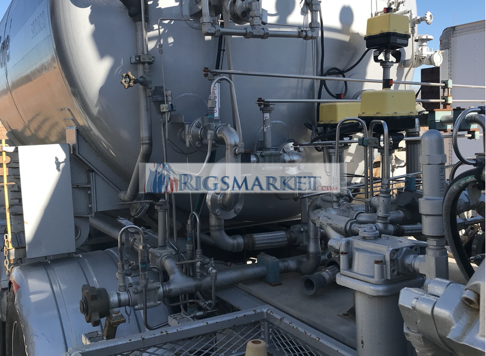 2011 nov Combi Nitrogen Pumper 1