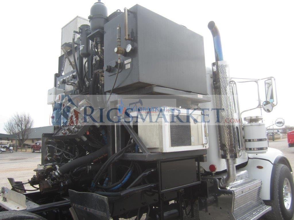 HYDRA RIG COILED TUNING TRACTOR