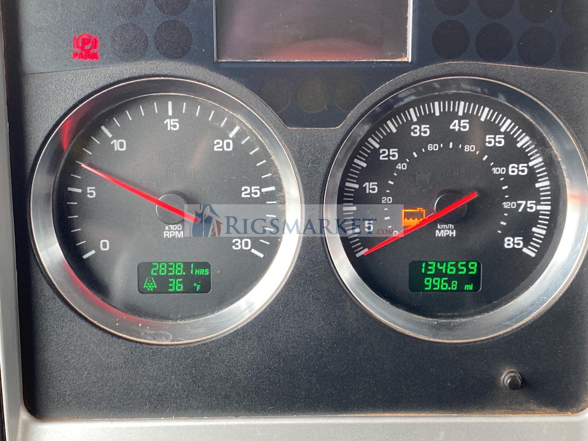 2015 Kenworth T800 Hot Oil Truck