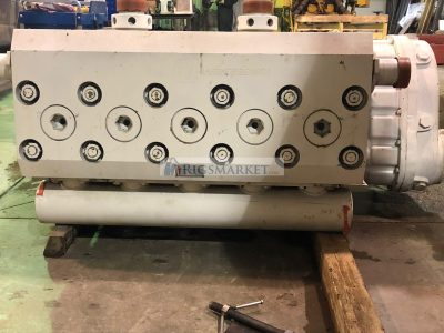 Quintplex power/fluid ends