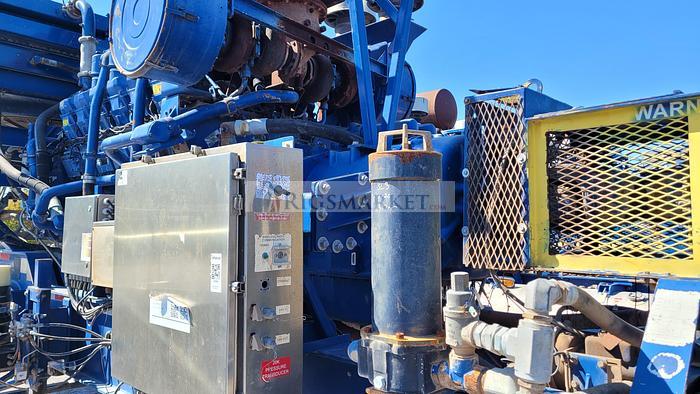 TRIPLEX 2250 HP FRAC PUMP